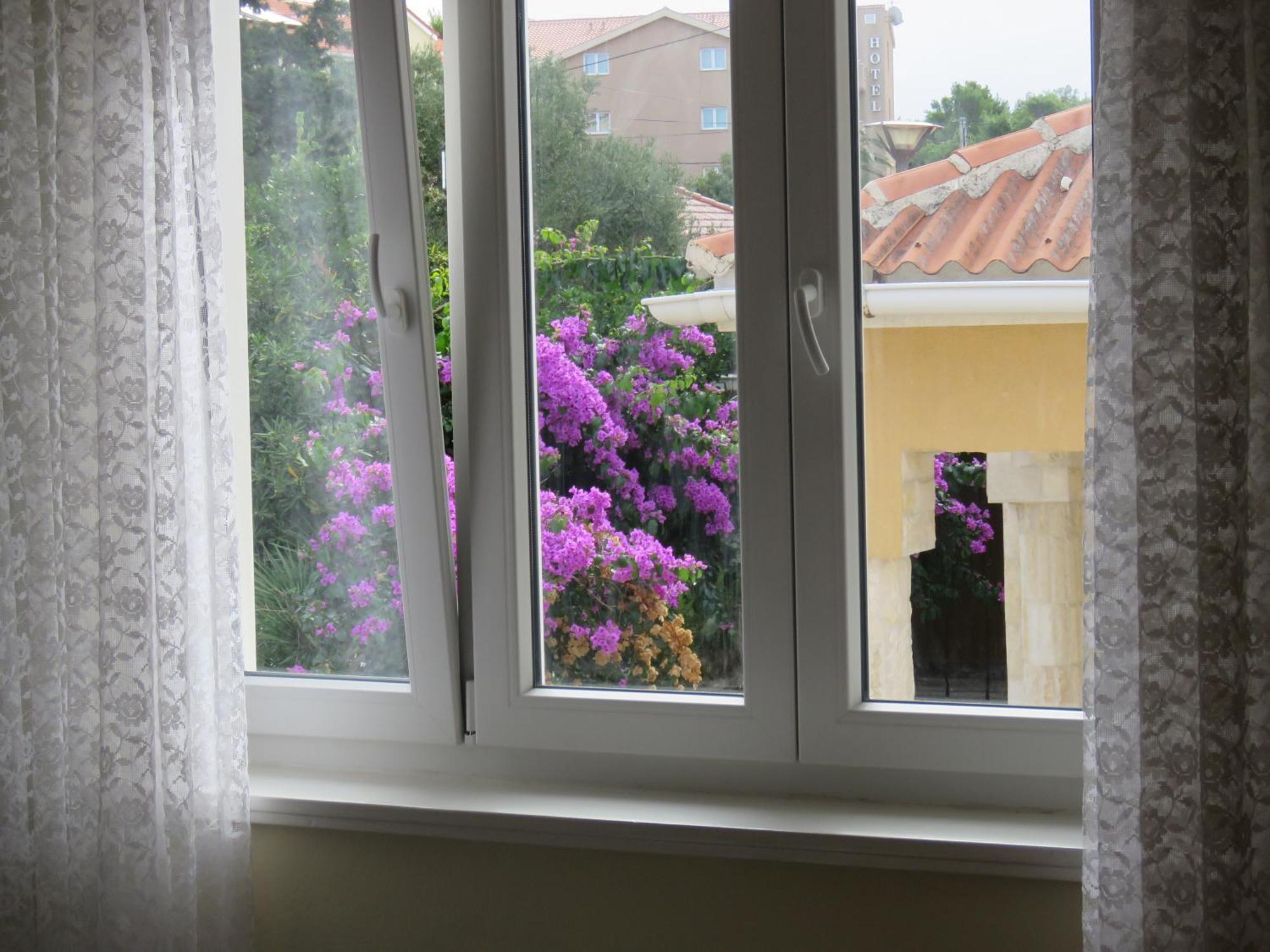 Guest House Miro نوفاليا الغرفة الصورة